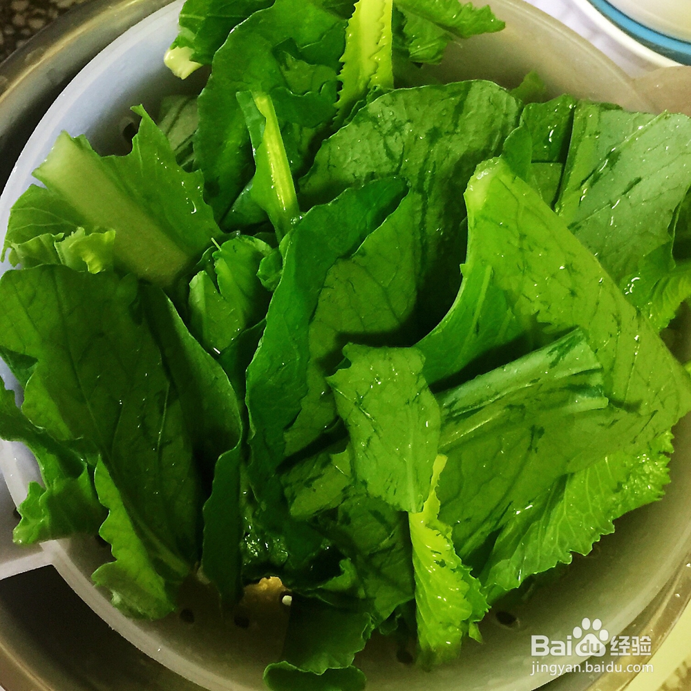 酥到掉渣的黑虎虾小白菜