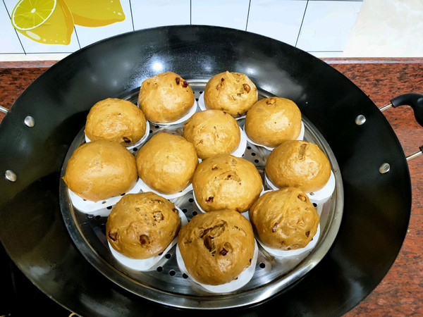 香甜松软红糖馒头