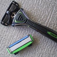 别把剃须不当回事 男性剃须有禁忌