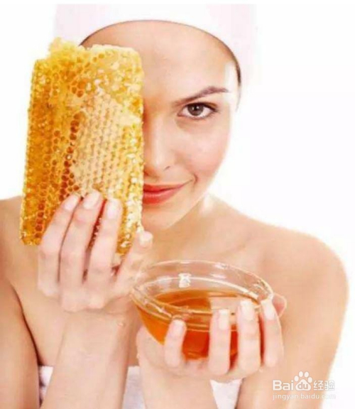 蜂蜜如何洗脸（蜂蜜如何洗脸才能美白）