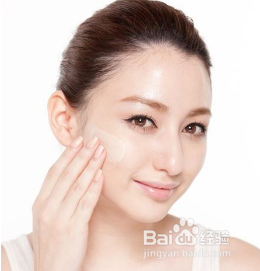 妙用BB霜 让妆容持久清透