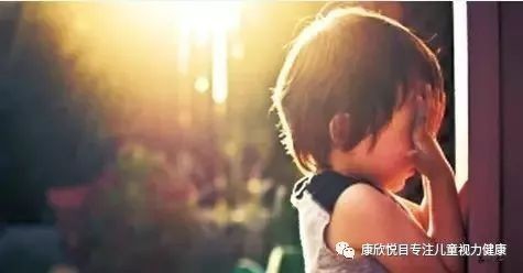 眼球震颤的危害