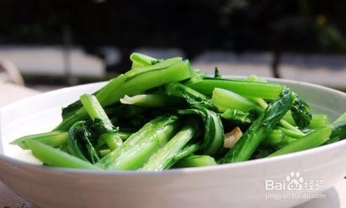 如何炒青菜好看又好吃