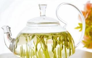 夏天喝水的误区