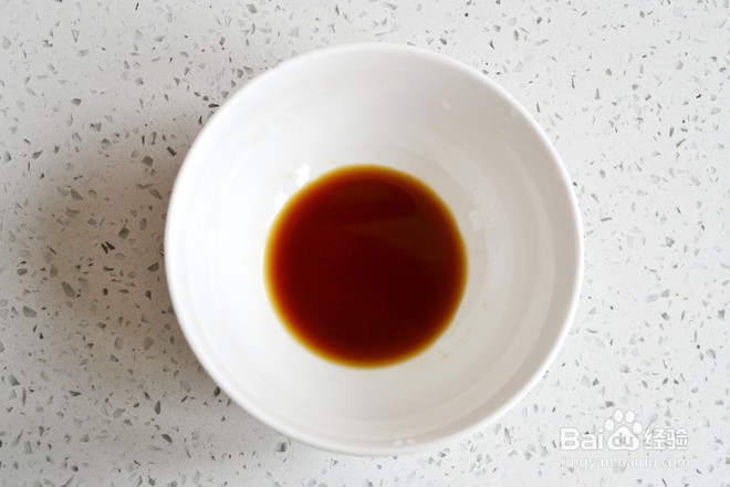 酱油煎蛋的做法