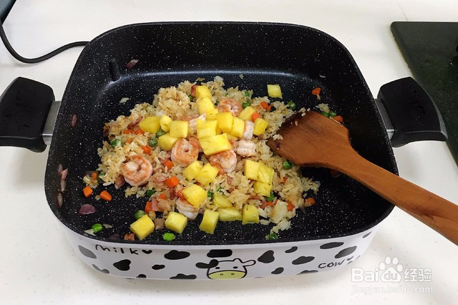 怎么做鲜虾菠萝炒饭