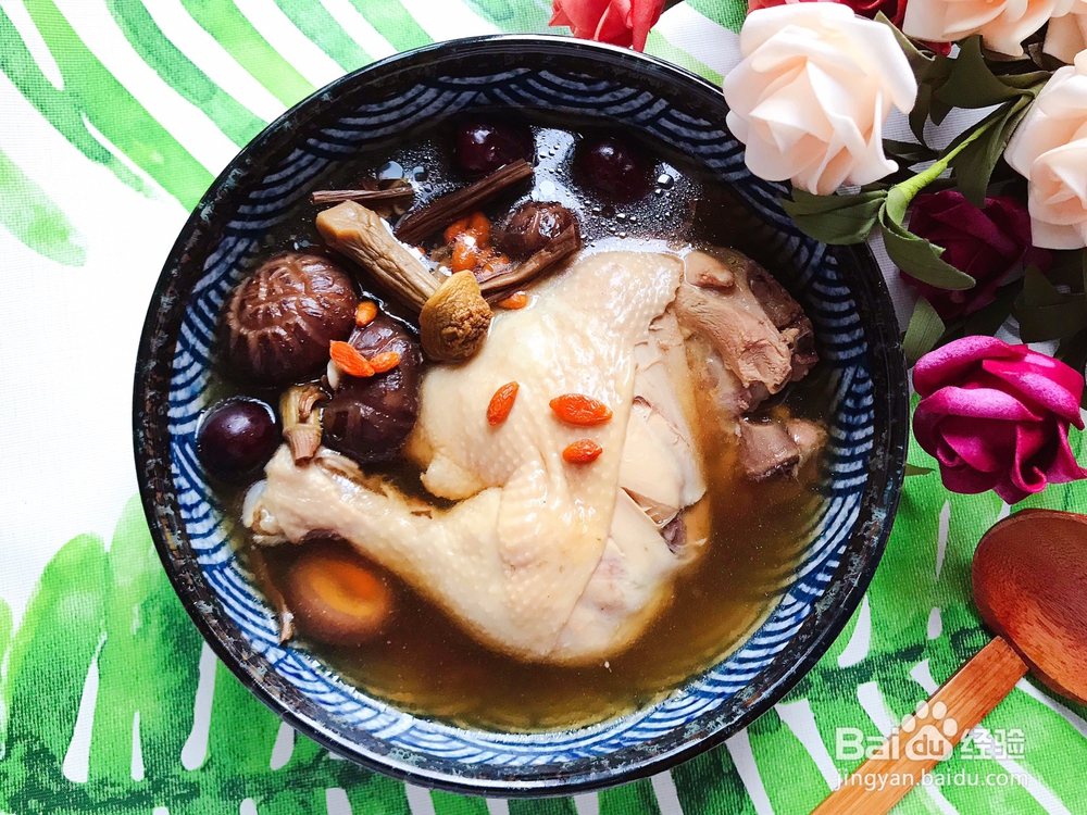 做出入味的姬松茸茶树菇鸡汤