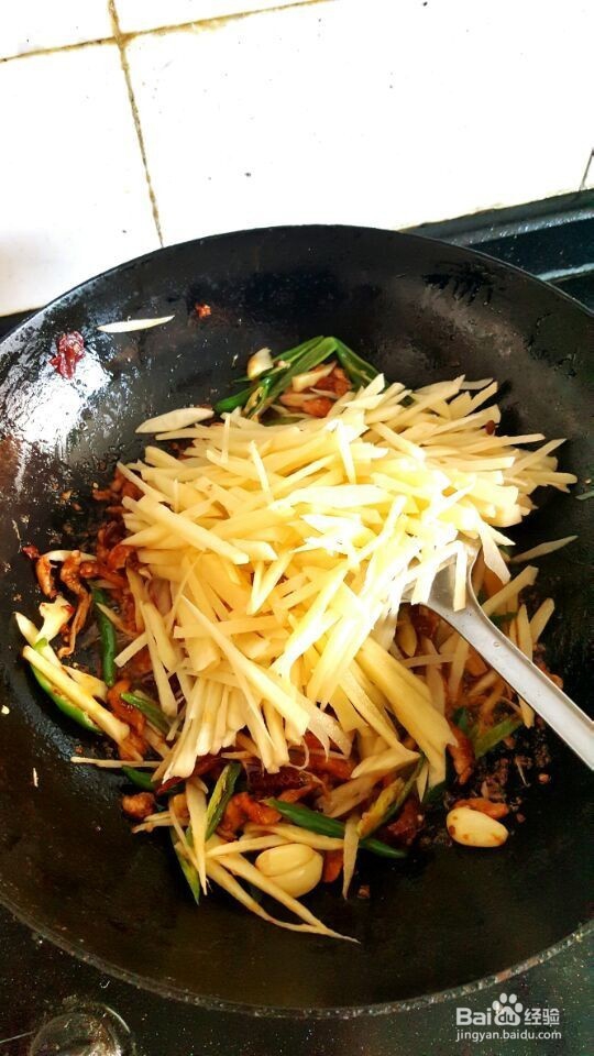 川味土豆肉丝的做法