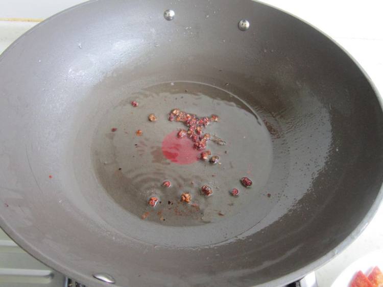 辣子鸡的制作方法是什么