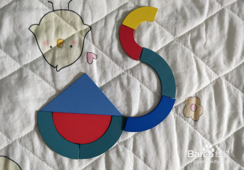 站着的火烈鸟用幼儿积木怎么拼？