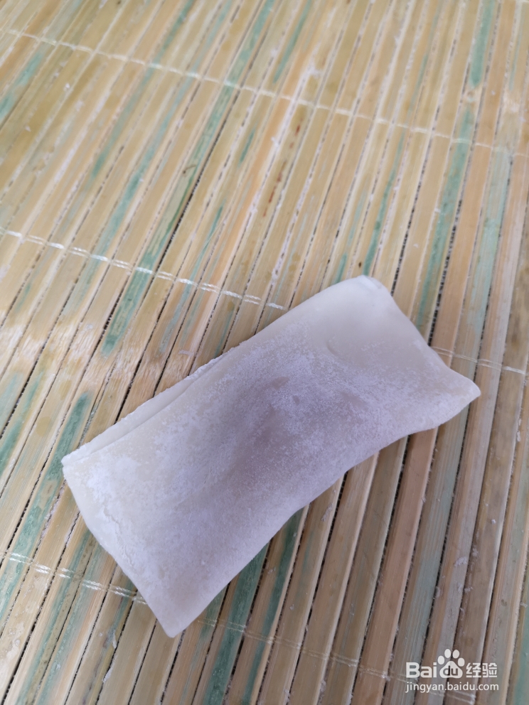 细腻美味的鸡丝鲜肉馄饨