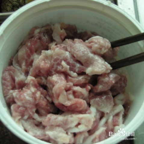 四川地道美味的蘑菇肉片汤做法