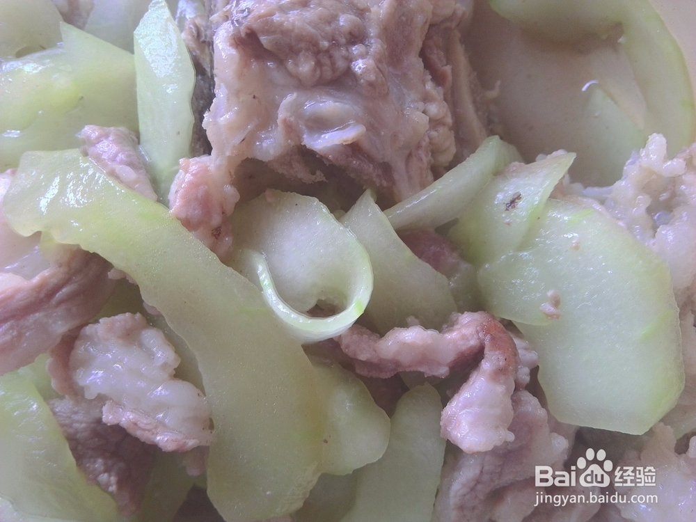 猪骨瘦肉焖黄瓜