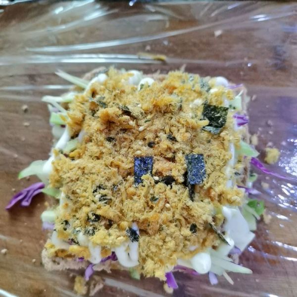 超级金枪鱼肉松三明治