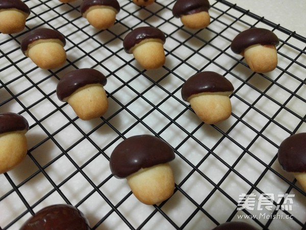 蘑菇饼干的做法