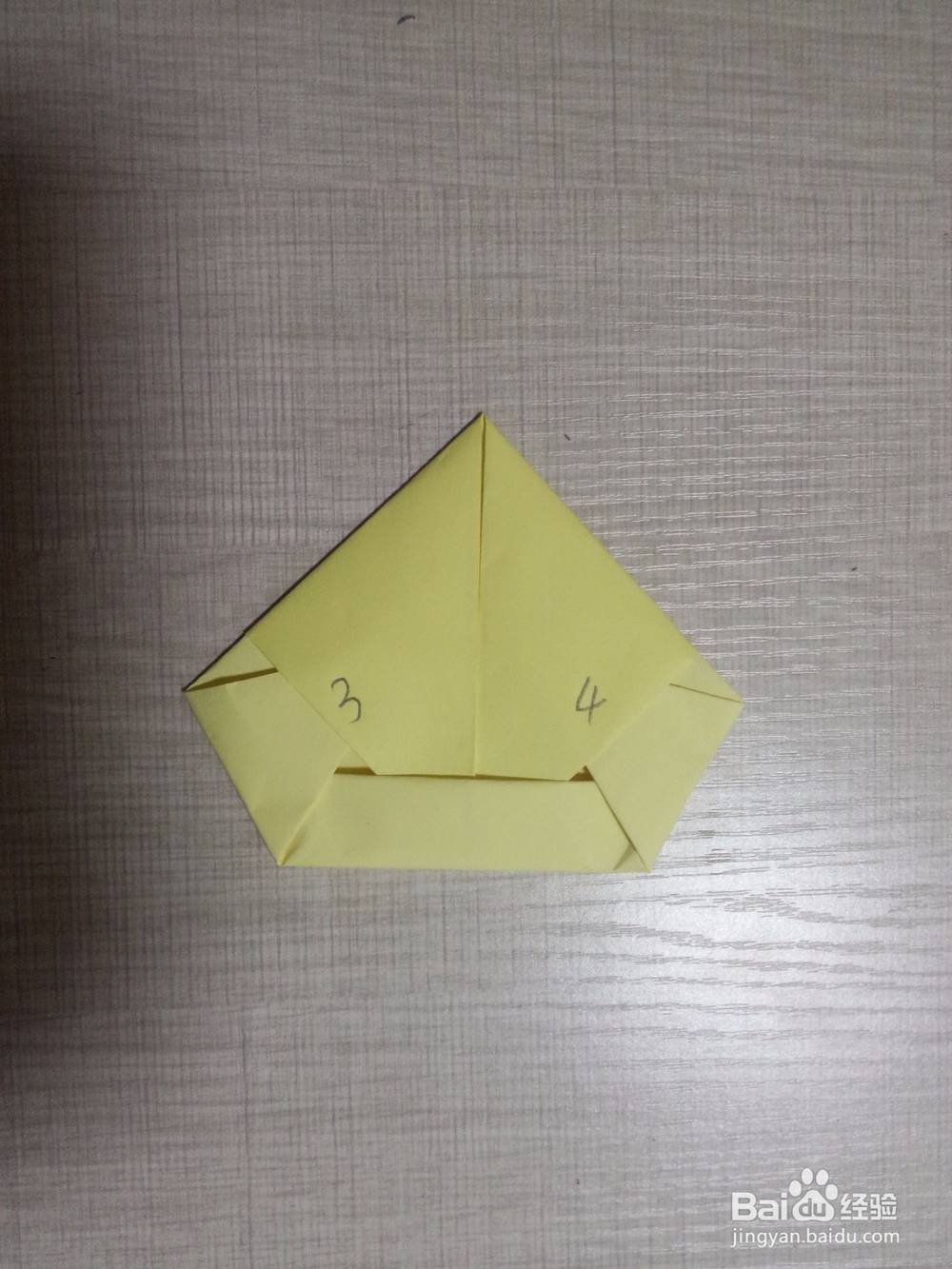 如何折叠纸青蛙