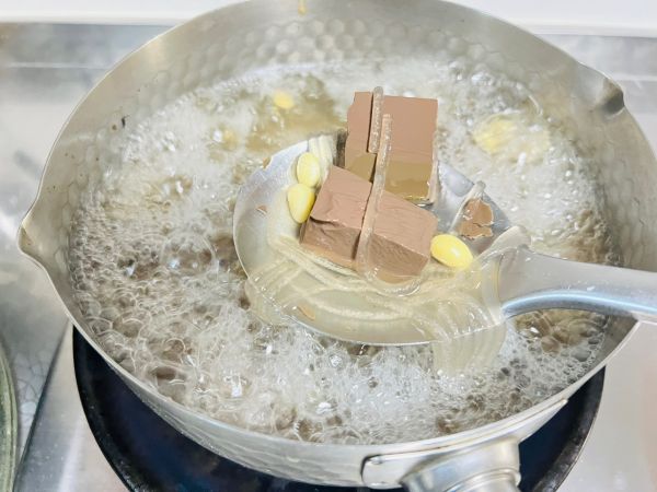 冬季补血好汤鸭血粉丝汤