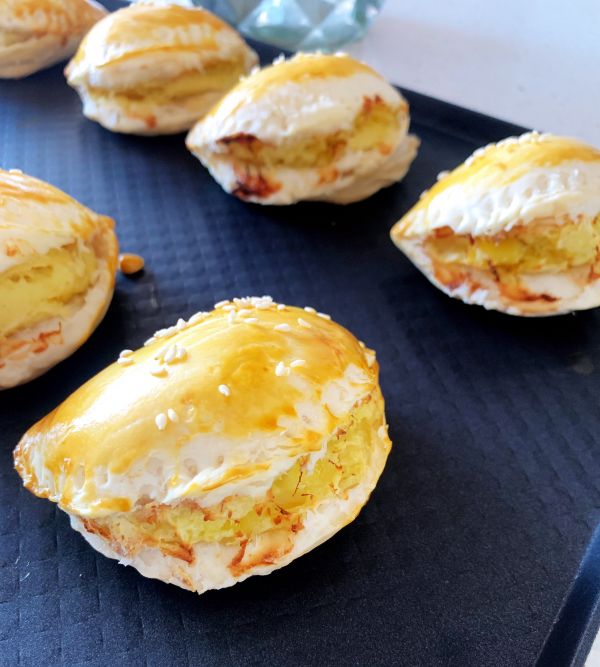 中式酥皮榴莲酥