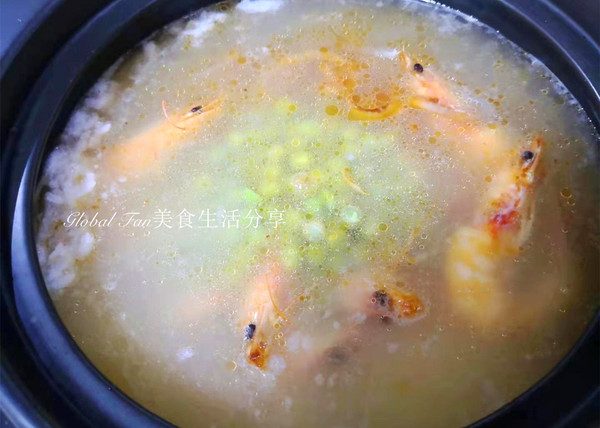 滋味海鲜蔬菜粥