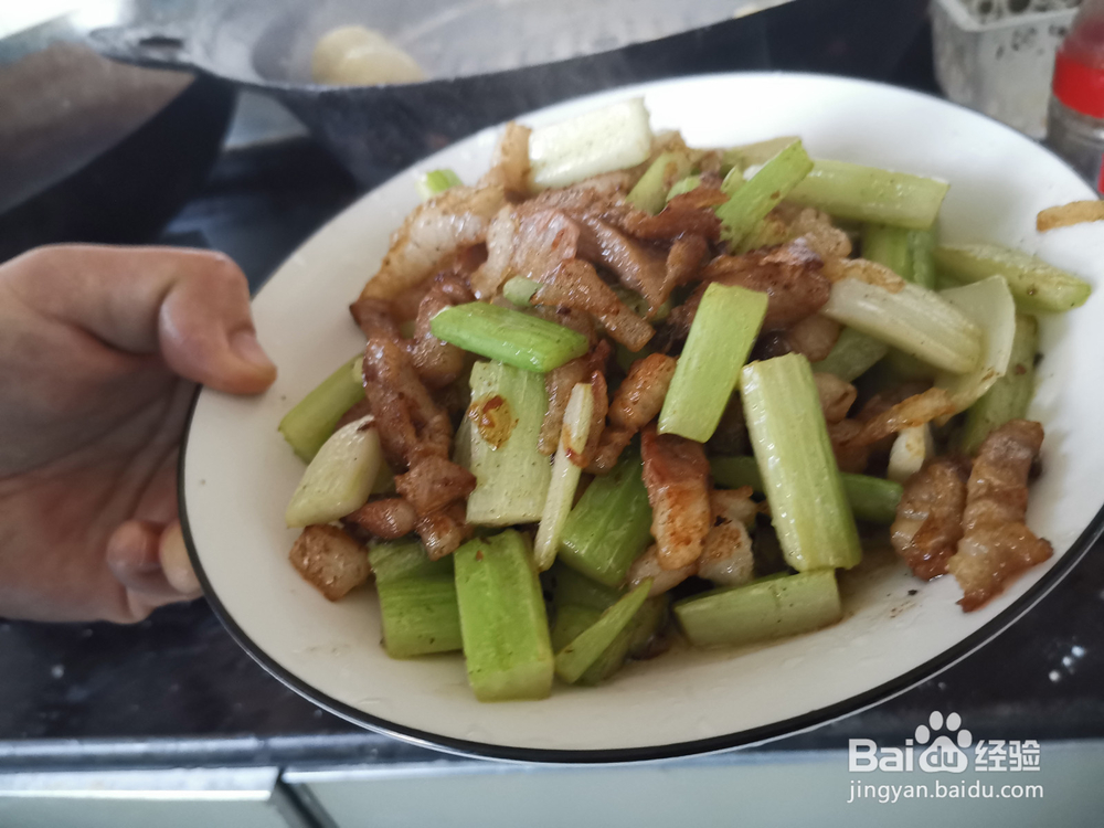 怎么做肉丝炒芹菜段