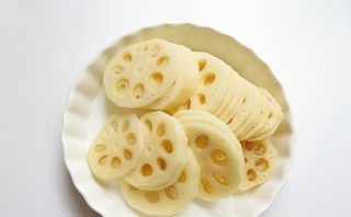 柠檬胭脂藕制作的步骤