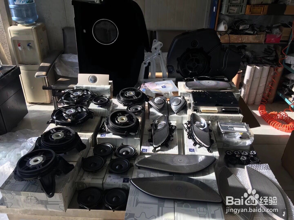 奔驰迈巴赫S450改装大柏林音响技术哪家能改