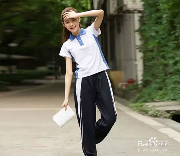 一个女生喜欢一个人的致命表现你中了吗?