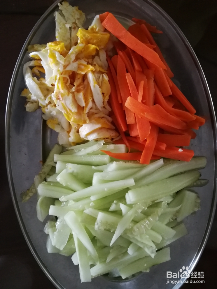 如何做好鸡丝什锦拌面