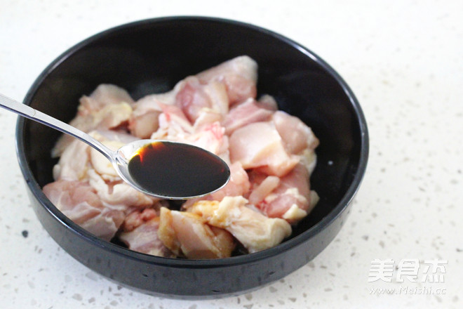 香菇蒸鸡腿的做法