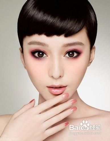 学女星拥有无暇美肌小技巧