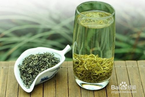 怎么祛除马桶上的黄渍?