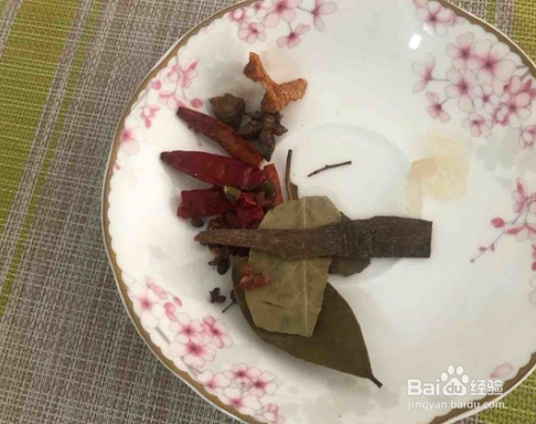 红烧鸡爪的做法