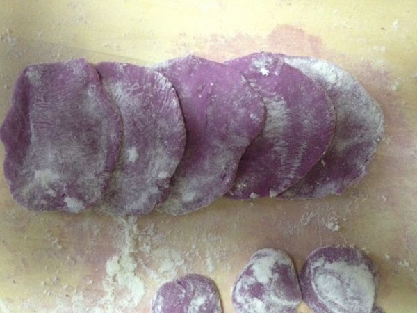 紫薯玫瑰花馒头