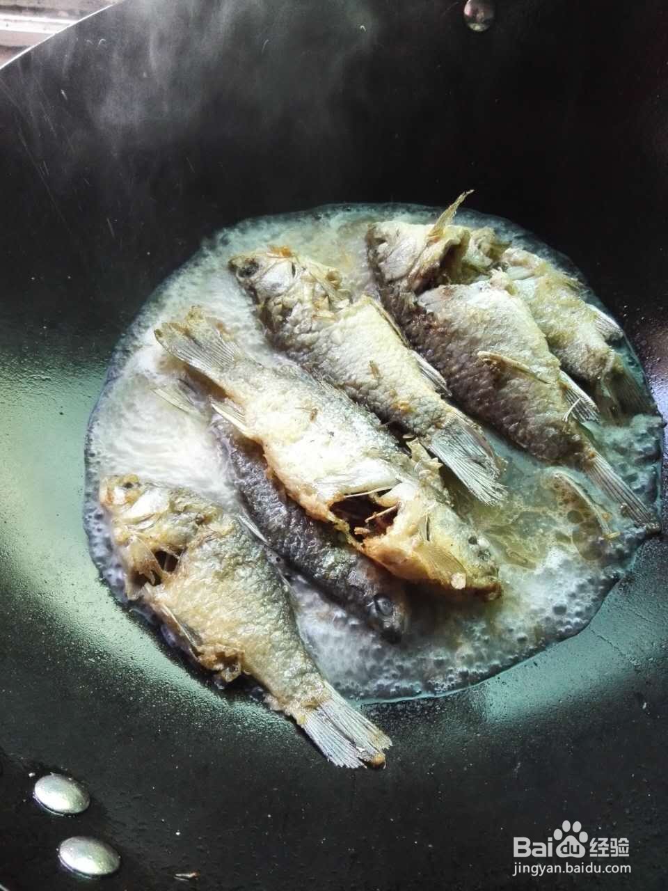 鲫鱼怎么做菜才好吃