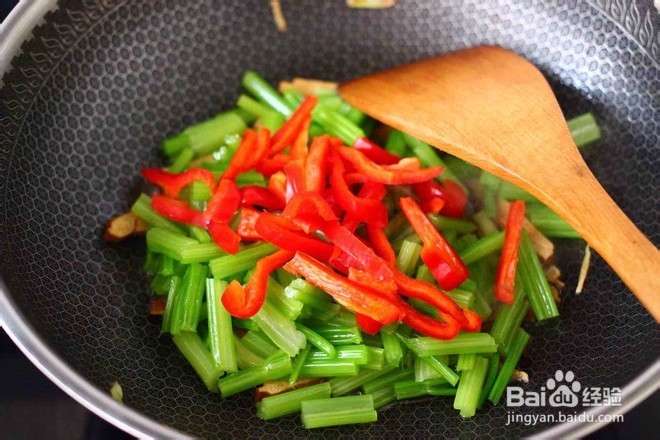 怎么做香干炒芹菜