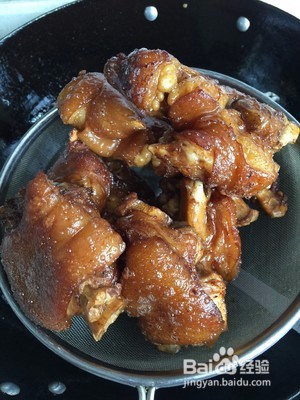 椒盐猪蹄是卤的还是烤的？哪种好吃？