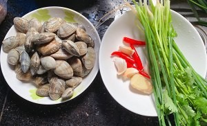 爆炒花甲的制作方法