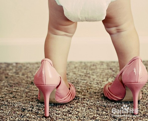 如何给宝宝挑选合适鞋子