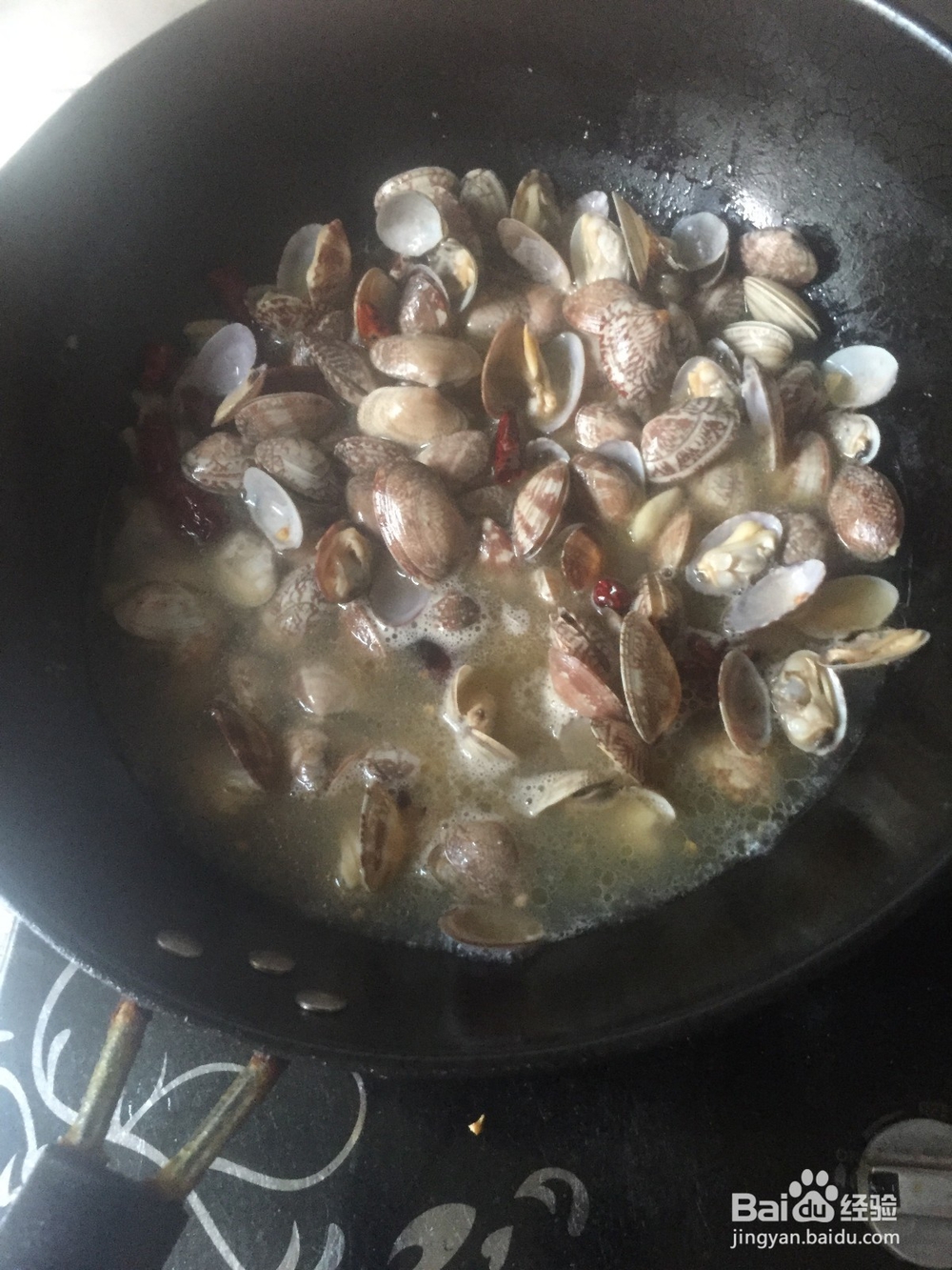 自已动手爆炒花蛤的做法