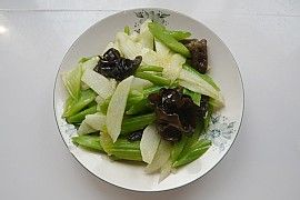 西芹炒山药