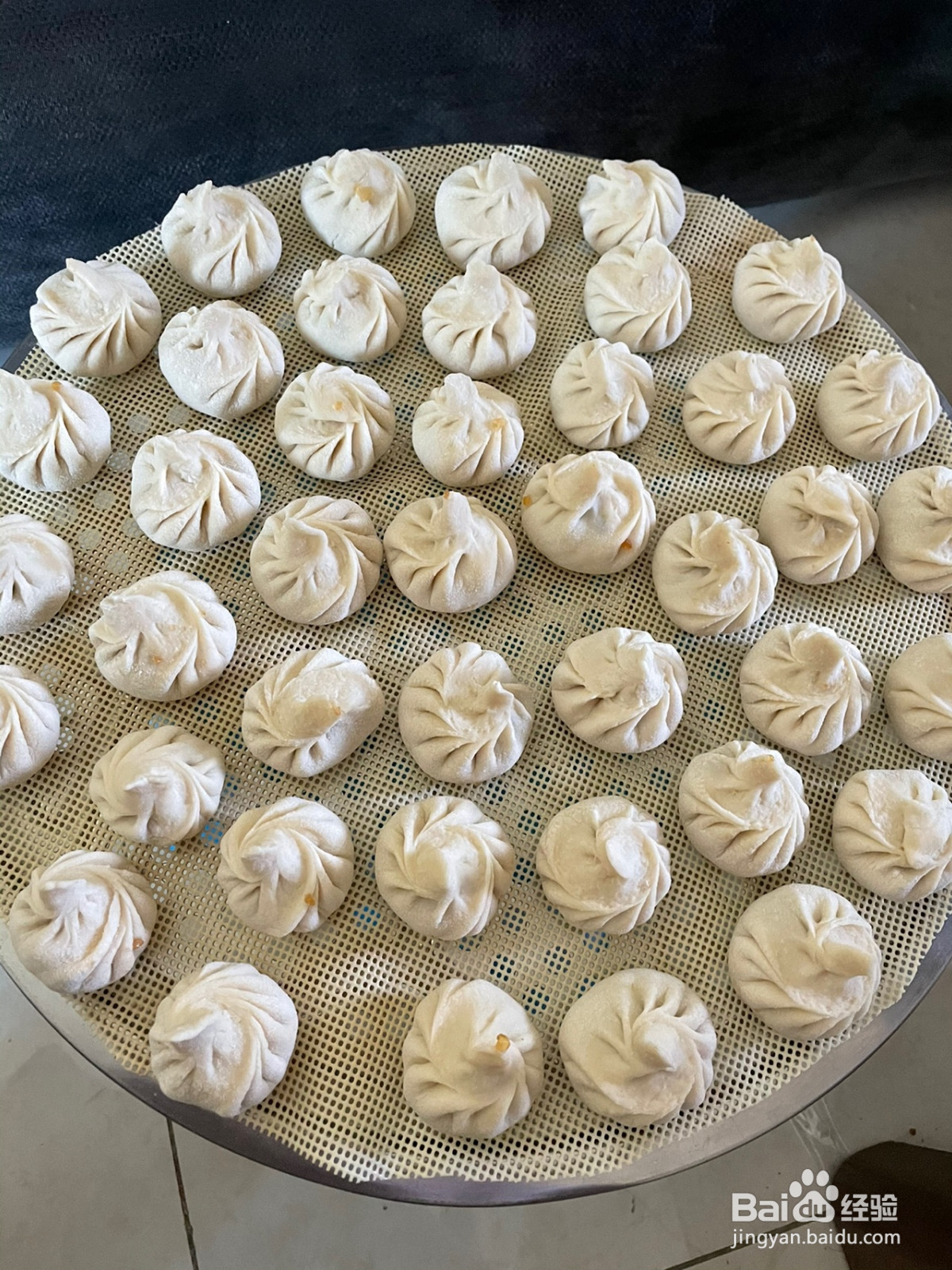 家庭版灌汤小笼包的做法