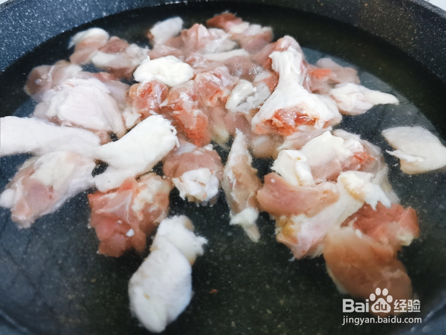 入口即化的魔芋烧鸭腿