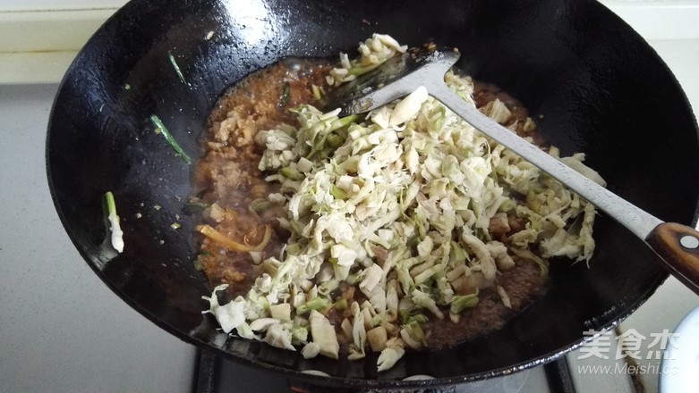 肉末烧野笋的做法