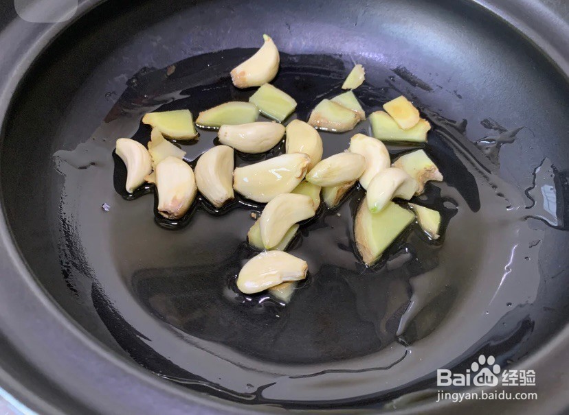 砂锅焗鱼块的做法