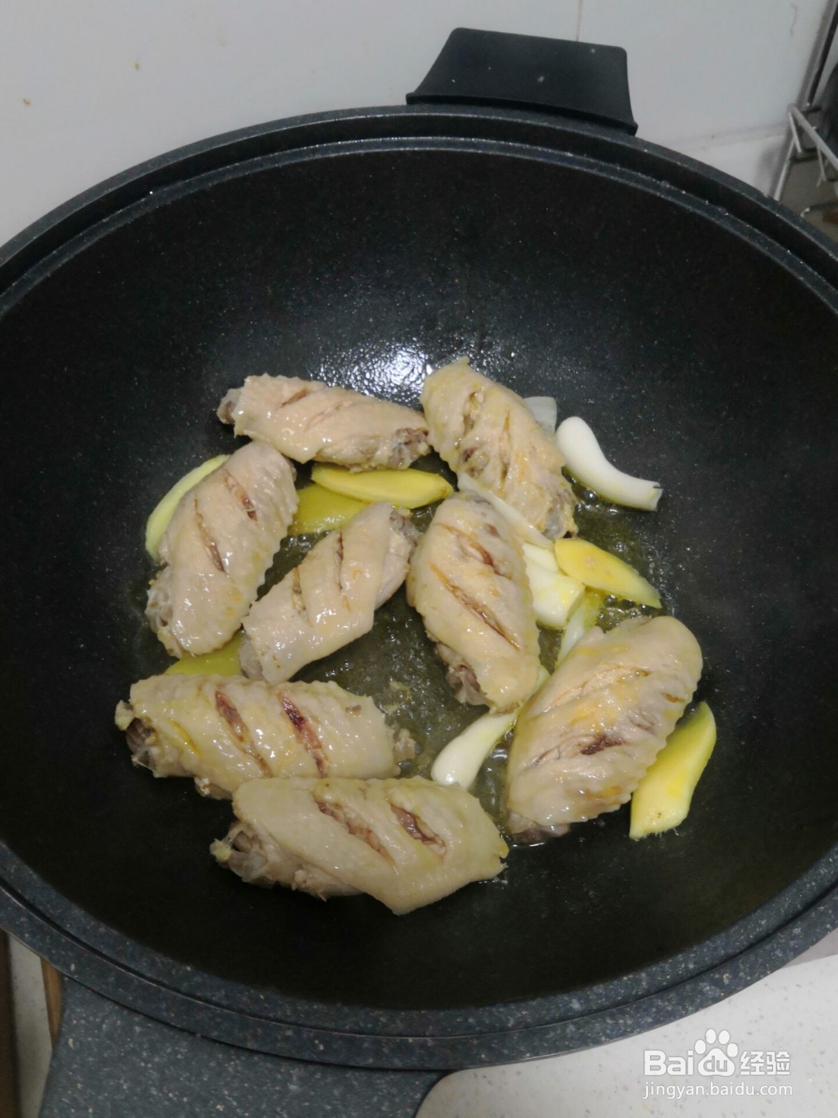 可乐鸡翅怎么做呢?