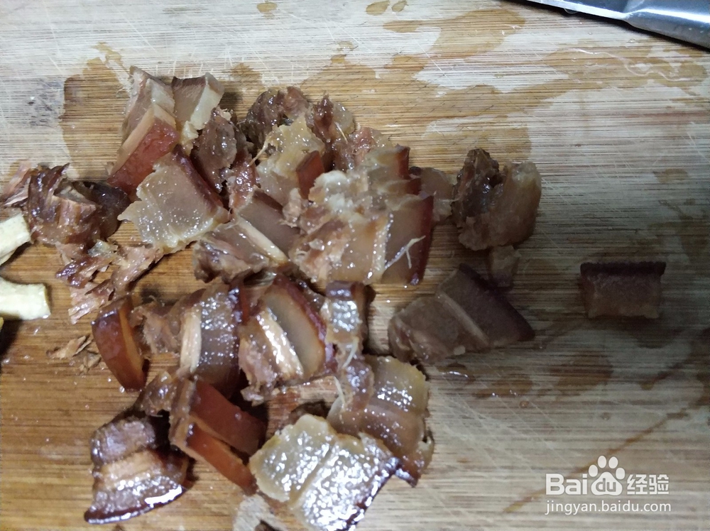 腊肉炒包菜怎么做才好吃