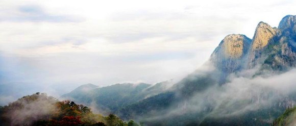 明堂山旅游攻略