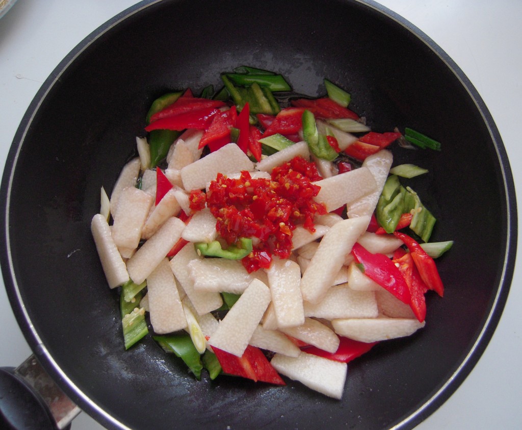 山药炒腊味怎么做才美味,看完你就会了