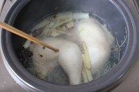 如何制作葱油鸡腿