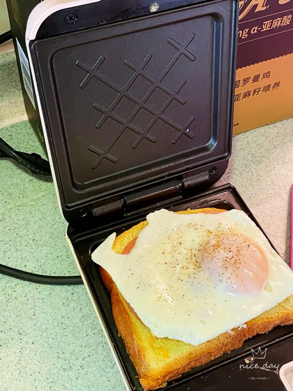 芝士火腿三明治